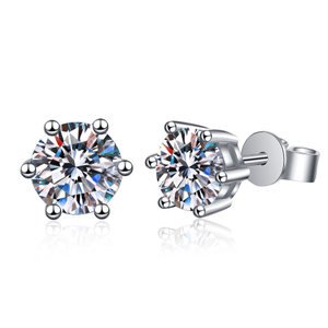 S925 Moissanite fashionable and stylish classic six-prong silver stud earrings