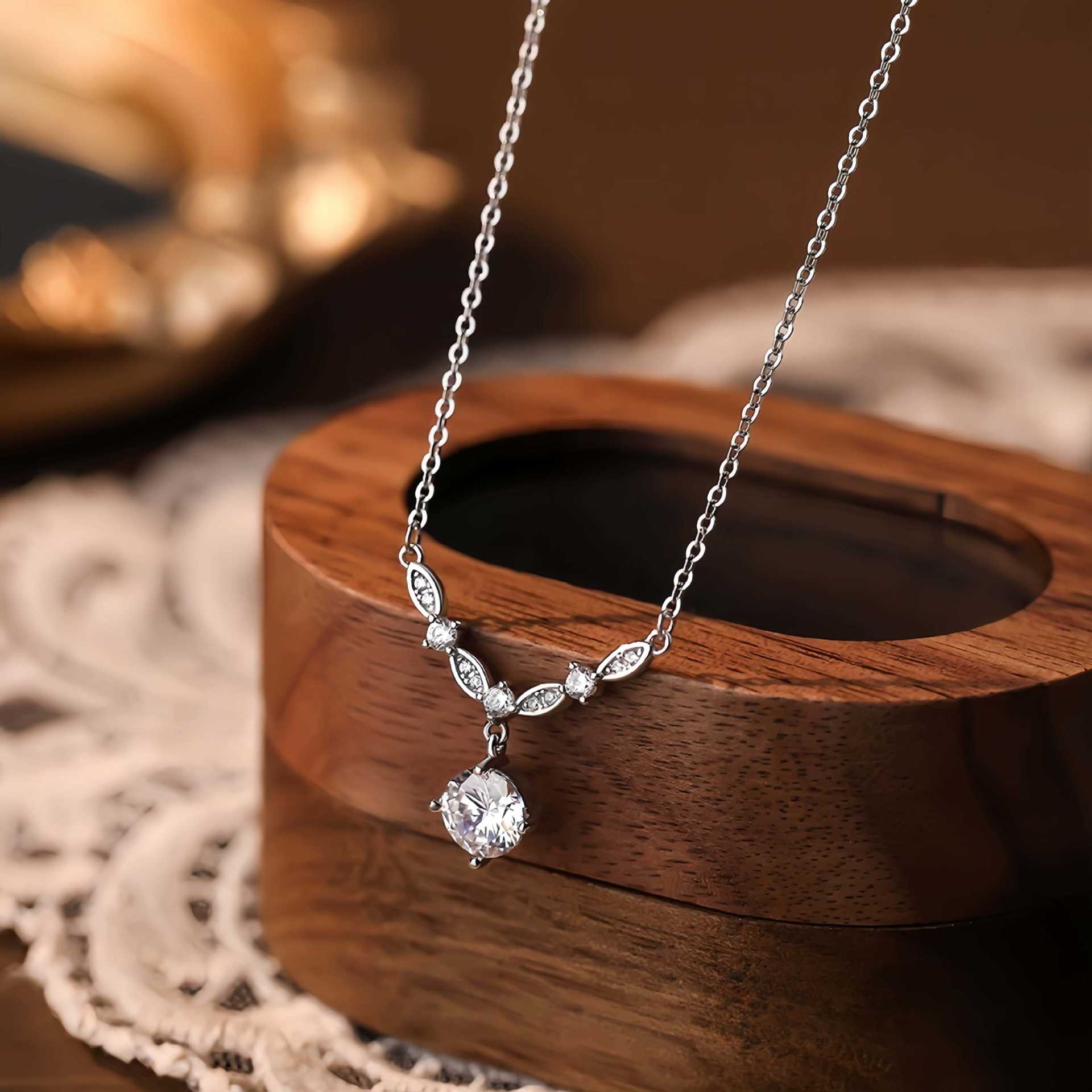 S925 Silver Zirconia Teardrop Necklace For Woman