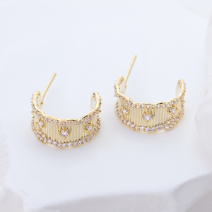 925 Sterling Silver Gold Plated Geometric Zircon Huggie Hoop Earrings for Women, Textured Wavy Design Dainty Minimalist Statement Ear Jewelry
