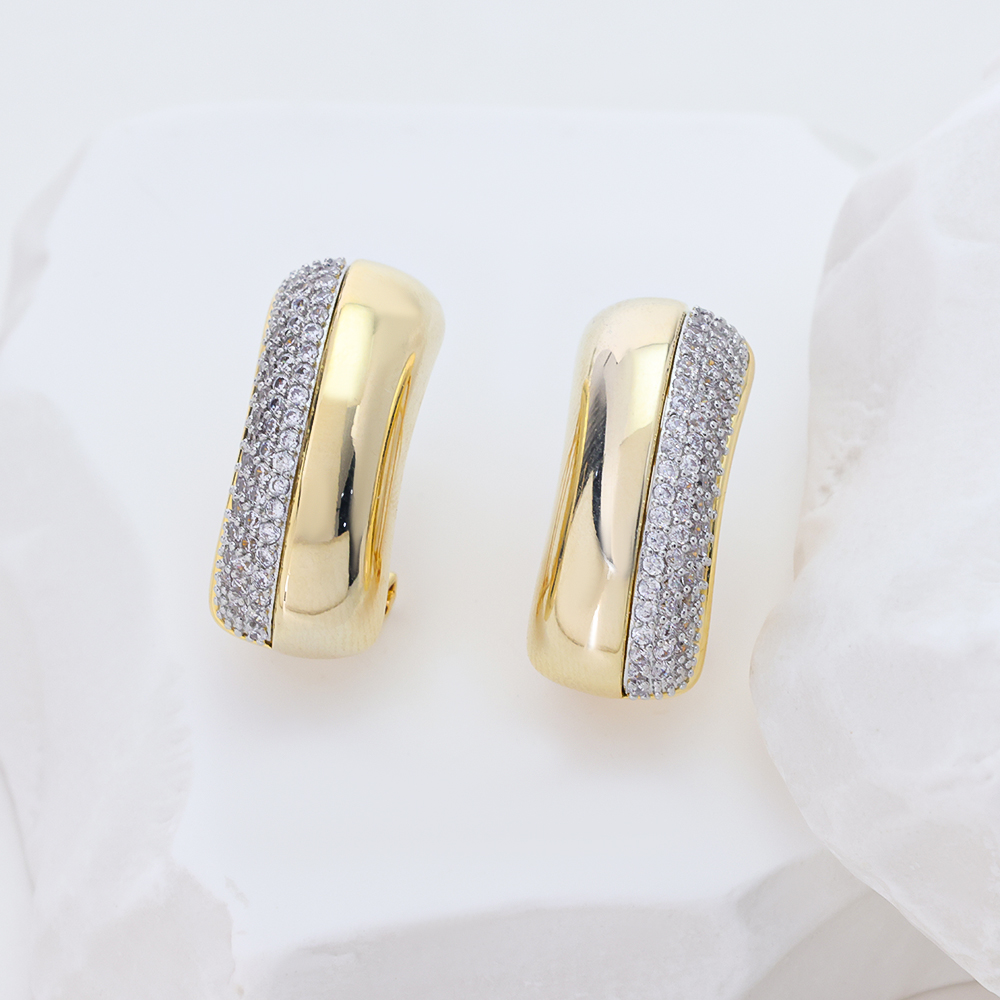 Gold-Plated Sterling Silver Hoop Earrings with Cubic Zirconia – Minimalist Curved Cuff, Everyday Luxury