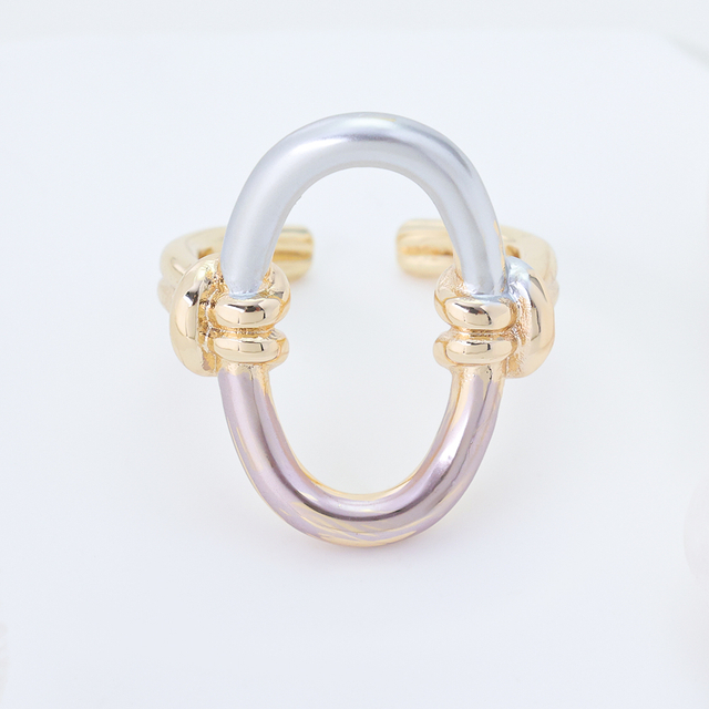 Minimalist Two-Tone Oval Knot Ring for Women Fashion Jewelry