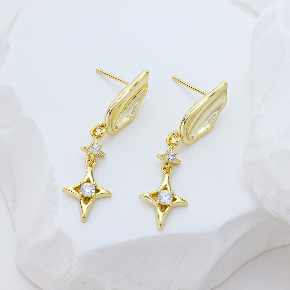 Star & Moon Round Disc Stud Earrings | Gold - Plated Zirconia (Silver - Based) Elegant Vintage Ear Jewelry