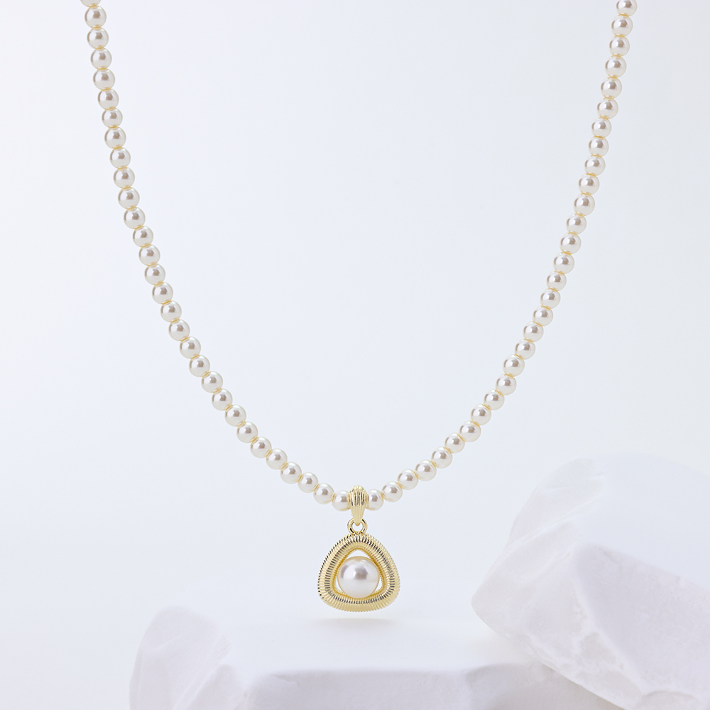 French Vintage Heart Pearl Necklace | 925 Sterling Silver Gold-Plated Pendant Choker