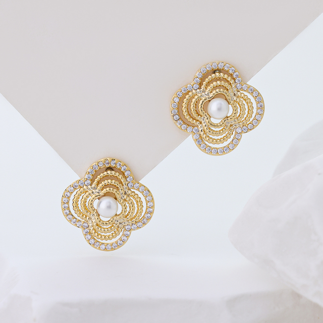 14K Gold Plated S925 Sterling Silver Four Leaf Clover Stud Earrings, Hollow Twisted Floral Earrings Inlaid 3A Cubic Zirconia & Pearl, Vintage Flower Jewelry Gift for Women