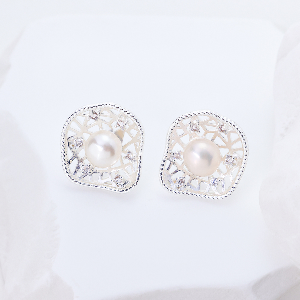 S925 Sterling Silver Dainty Stud Earrings Vintage Bezel Set Zircon Classic Everyday Fine Jewelry