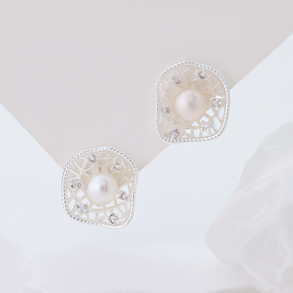 S925 Sterling Silver Dainty Stud Earrings Vintage Bezel Set Zircon Classic Everyday Fine Jewelry